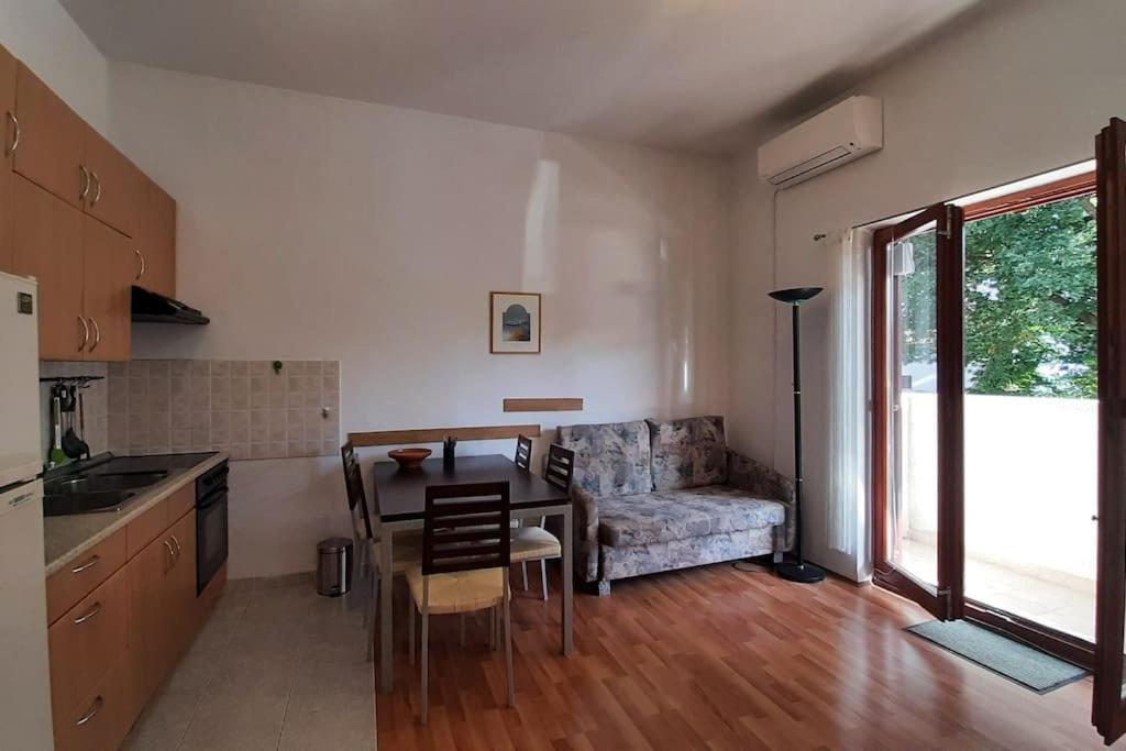 Quiet & Lovely Apartment-Icici Exterior foto